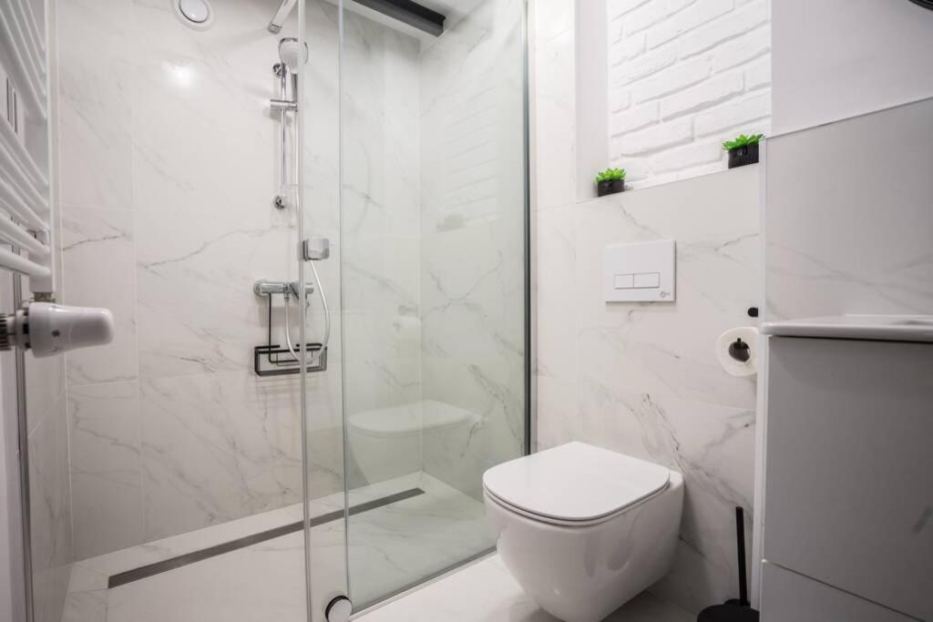 5Eco Apart Pearl Jagiellonska 27 Warszawa Old Town Ngoại thất bức ảnh
